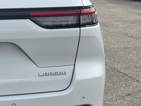New 2025 Jeep Grand Cherokee Laredo X image 6