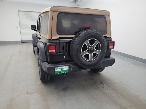 Used 2020 Jeep Wrangler Unlimited Sport AWD/4WD image 6