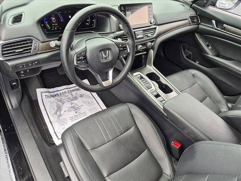 Used 2020 Honda Accord Touring image 10