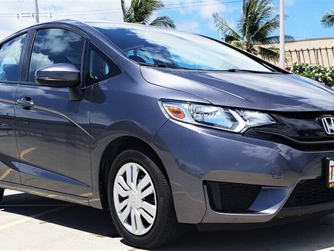 Used 2017 Honda Fit LX image 4