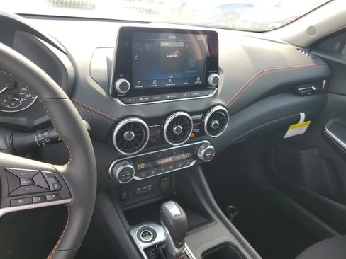 New 2025 Nissan Sentra SR w/ Trunk Package image 15