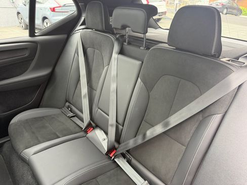 Used 2023 Volvo XC40 Recharge Plus AWD/4WD image 43