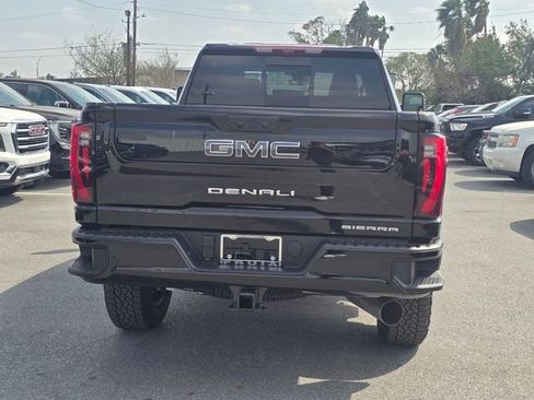 New 2026 GMC Sierra 2500 Denali Ultimate image 7