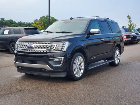Used 2019 Ford Expedition Platinum AWD/4WD image 3