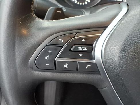 Used 2019 INFINITI QX50 Essential w/ Premium Heat Package FWD image 18