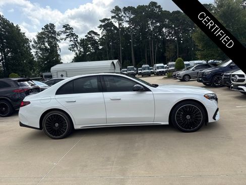 Certified 2024 Mercedes-Benz E 350 4MATIC Sedan image 3