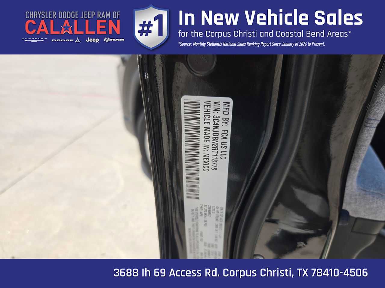 Used 2024 Jeep Compass Latitude AWD/4WD image 29
