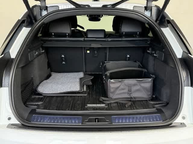 New 2026 Land Rover Range Rover Velar S AWD/4WD image 17