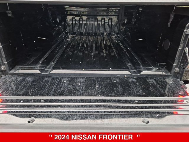 Certified 2024 Nissan Frontier SV AWD/4WD image 31