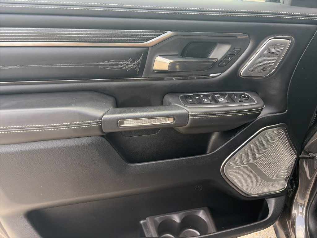 Used 2021 RAM 1500 Limited AWD/4WD image 17