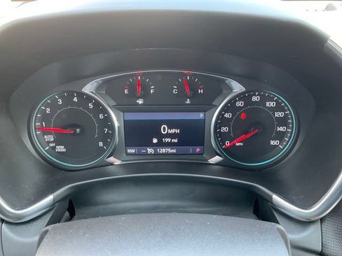 Used 2024 Chevrolet Equinox Premier AWD/4WD image 4
