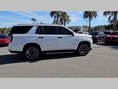 Used 2023 Chevrolet Tahoe LT w/ Luxury Package image 27