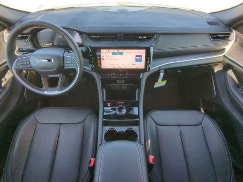 New 2026 Jeep Grand Cherokee Limited w/ Limited Altitude Package image 18