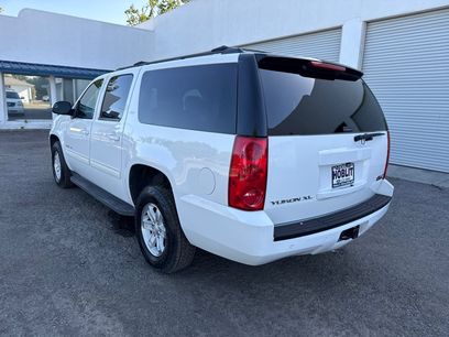 Used 2014 GMC Yukon XL SLT