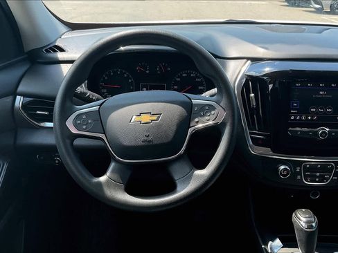 Used 2020 Chevrolet Traverse LS FWD image 6