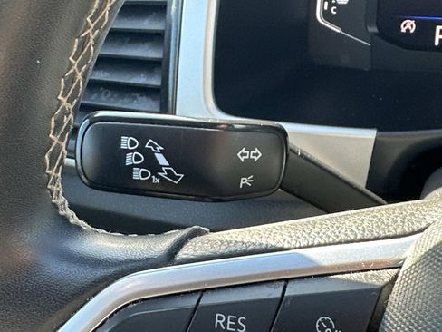 Used 2021 Volkswagen Atlas SEL AWD/4WD image 27