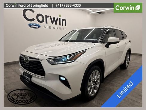 Used 2021 Toyota Highlander Limited AWD/4WD image 1