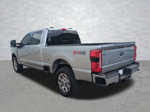 Certified 2024 Ford F250 Lariat w/ Lariat Ultimate Package AWD/4WD image 7