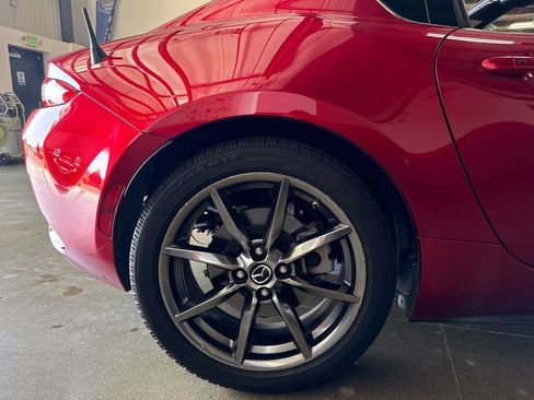 Used 2019 MAZDA MX-5 Miata RF Grand Touring w/ Interior Package image 91