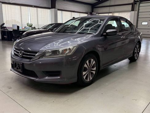 Used 2015 Honda Accord LX image 5