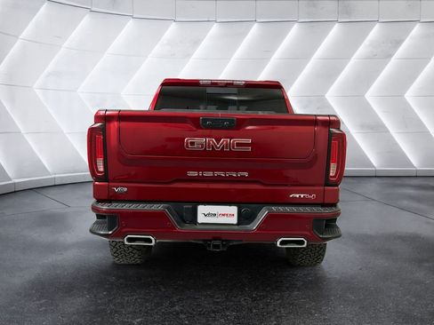 Used 2025 GMC Sierra 1500 AT4 w/ AT4 Premium Package AWD/4WD image 5