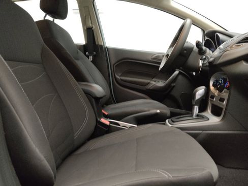 Used 2019 Ford Fiesta SE FWD image 21