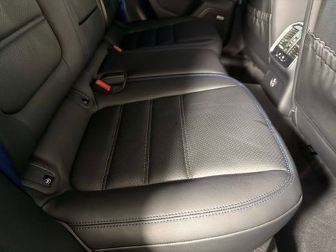 Used 2026 Porsche Macan GTS w/ Premium Package Plus (PU3) AWD/4WD image 29