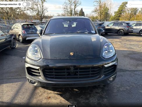 Used 2017 Porsche Cayenne S image 3