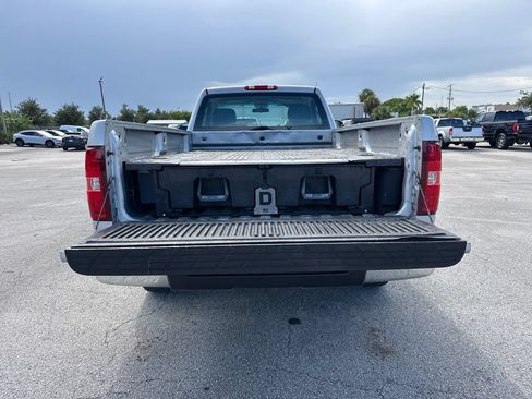 Used 2010 Chevrolet Silverado 1500 W/T RWD image 18