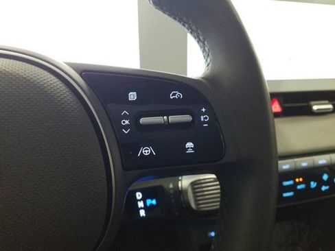 Certified 2024 Hyundai Ioniq 5 SEL RWD image 5