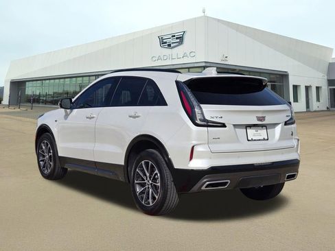 Certified 2025 Cadillac XT4 Sport w/ Cold Weather Package image 4