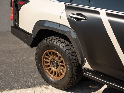 Used 2024 Lexus LX 600 F Sport AWD/4WD image 44