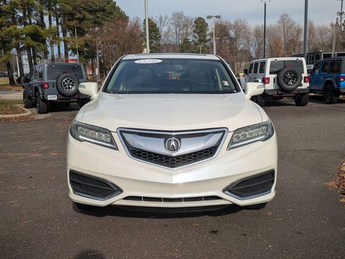 Used 2017 Acura RDX FWD image 2