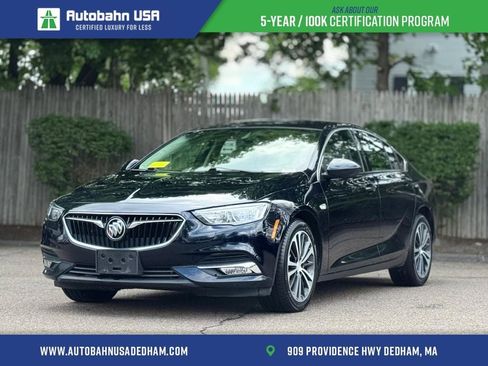 Used 2019 Buick Regal Essence AWD/4WD image 1