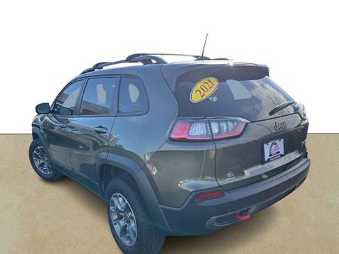 Used 2021 Jeep Cherokee Trailhawk AWD/4WD image 6