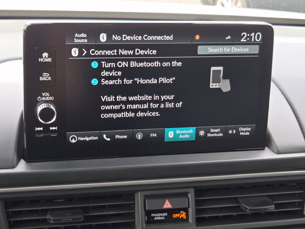 Certified 2025 Honda Pilot Touring image 8