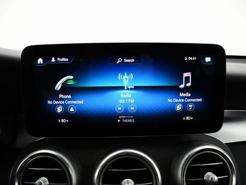 Used 2021 Mercedes-Benz GLC 300 4MATIC image 13