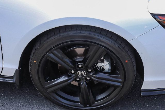 Used 2023 Honda Accord Sport image 7