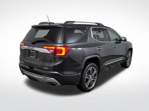 Used 2018 GMC Acadia Denali w/ Technology Package AWD/4WD image 3
