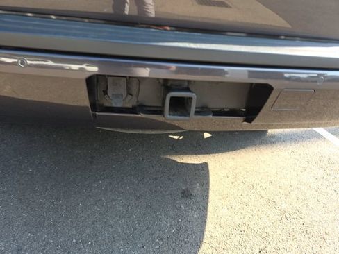Used 2017 Chevrolet Tahoe LS w/ Enhanced Driver Alert Package AWD/4WD image 10
