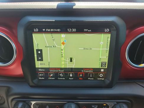 Used 2022 Jeep Wrangler Rubicon w/ Steel Bumper Group image 23