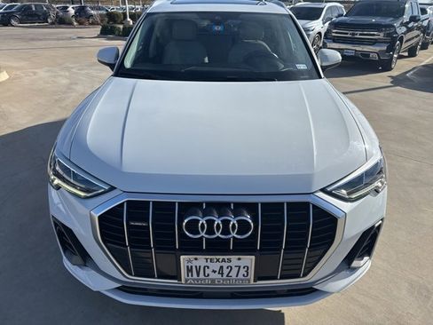 Used 2020 Audi Q3 2.0T Premium Plus image 2