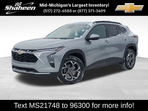 Used 2025 Chevrolet Trax LT w/ LT Convenience Package image 1