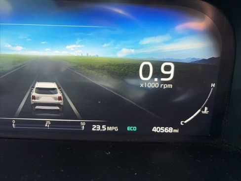 Used 2023 Kia Sorento SX AWD/4WD image 9