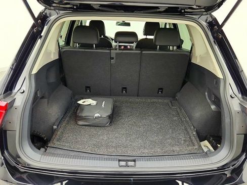 Used 2019 Volkswagen Tiguan SE AWD/4WD image 21
