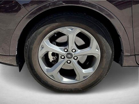 Used 2023 Ford Escape ST-Line w/ Tech Pack #1 FWD image 9