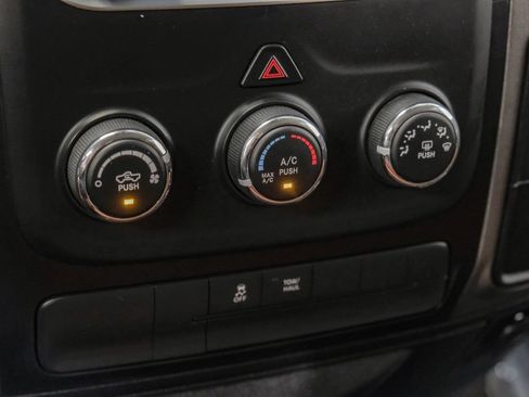 Used 2019 RAM 1500 Tradesman w/ Tradesman SXT Package RWD image 25