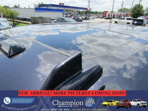 Certified 2025 GMC Sierra 2500 Denali w/ Denali Reserve Package AWD/4WD image 11
