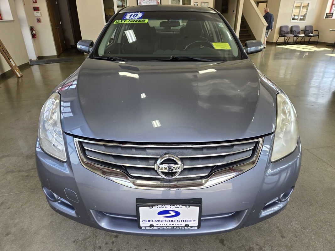 Used 2010 Nissan Altima 2.5 S w/ Convenience Plus Pkg FWD image 3