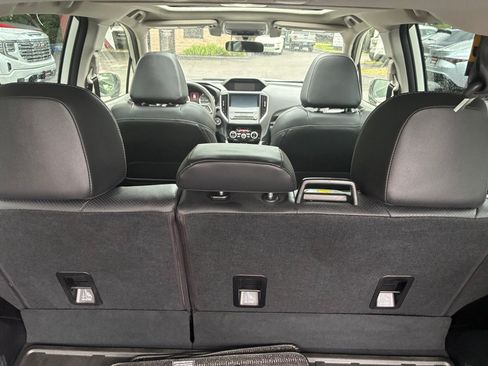 Used 2021 Subaru Forester Touring AWD/4WD image 10